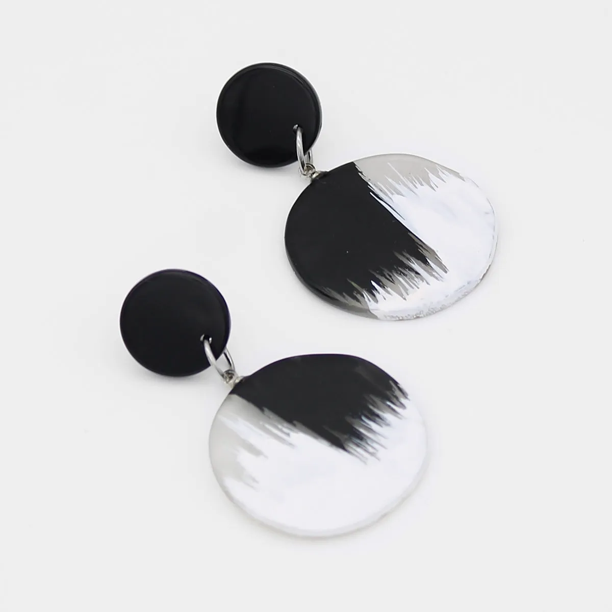 Black Artista Statement Earrings