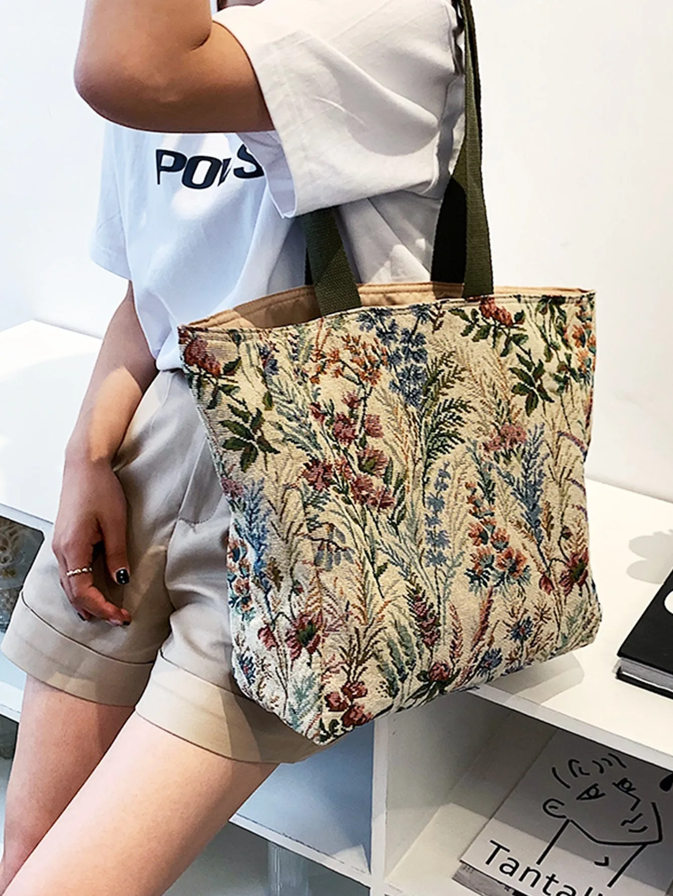 Floral Graphic Shoulder Tote Bag