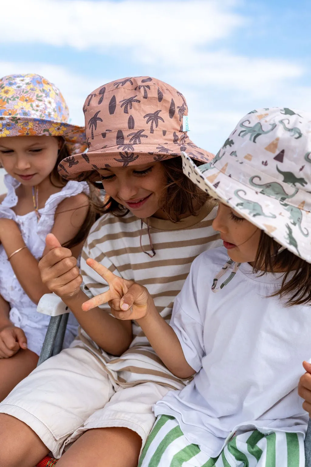 Honolulu Wide Brim Bucket Hat