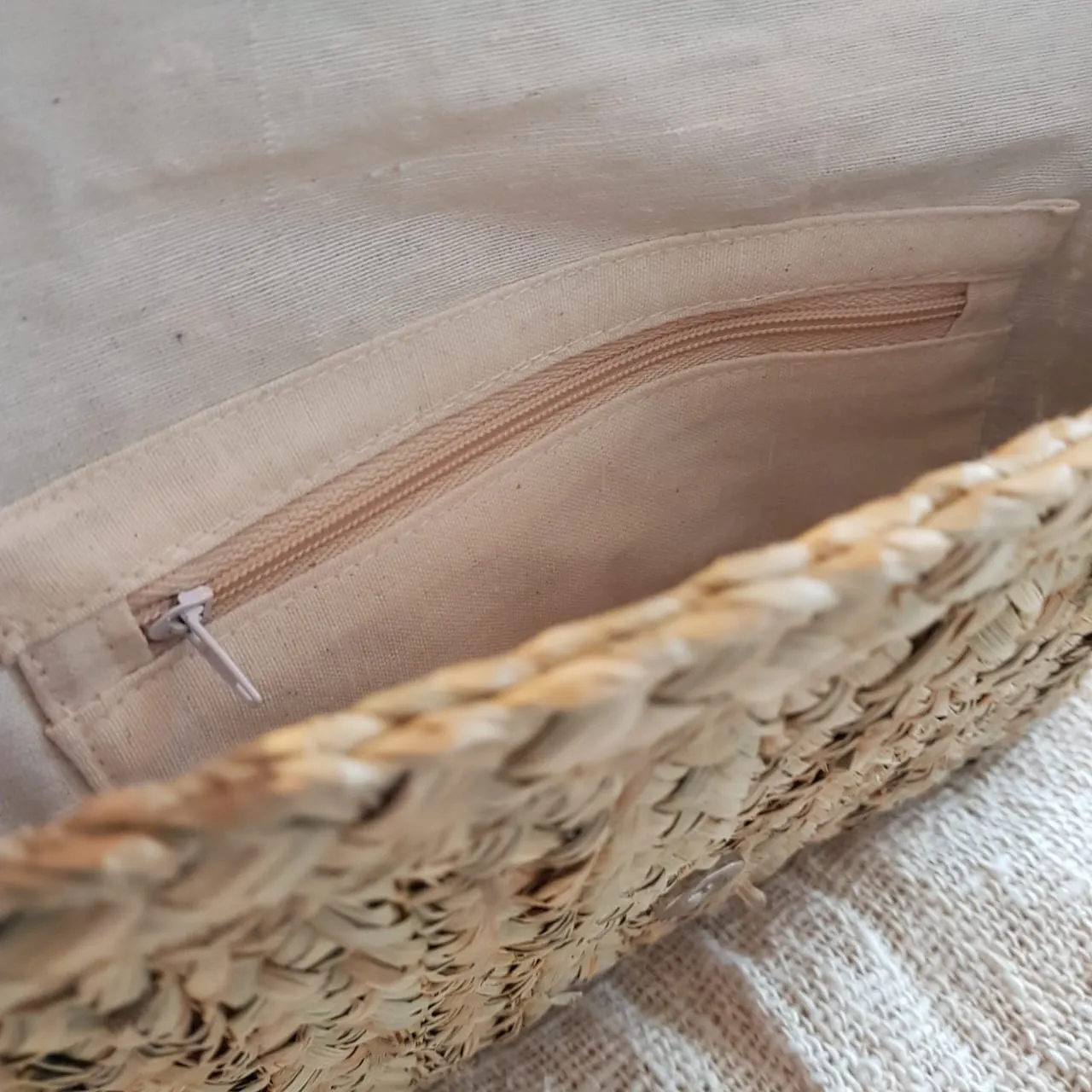 Natural Woven Straw Grass Fold Clutch