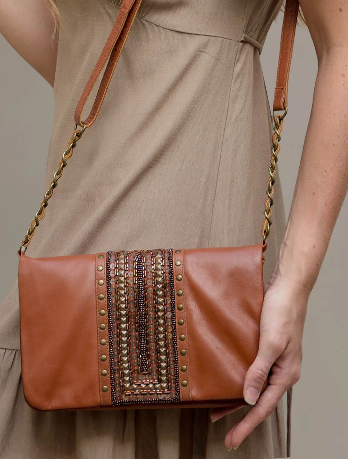 Victoria Deux Crossbody